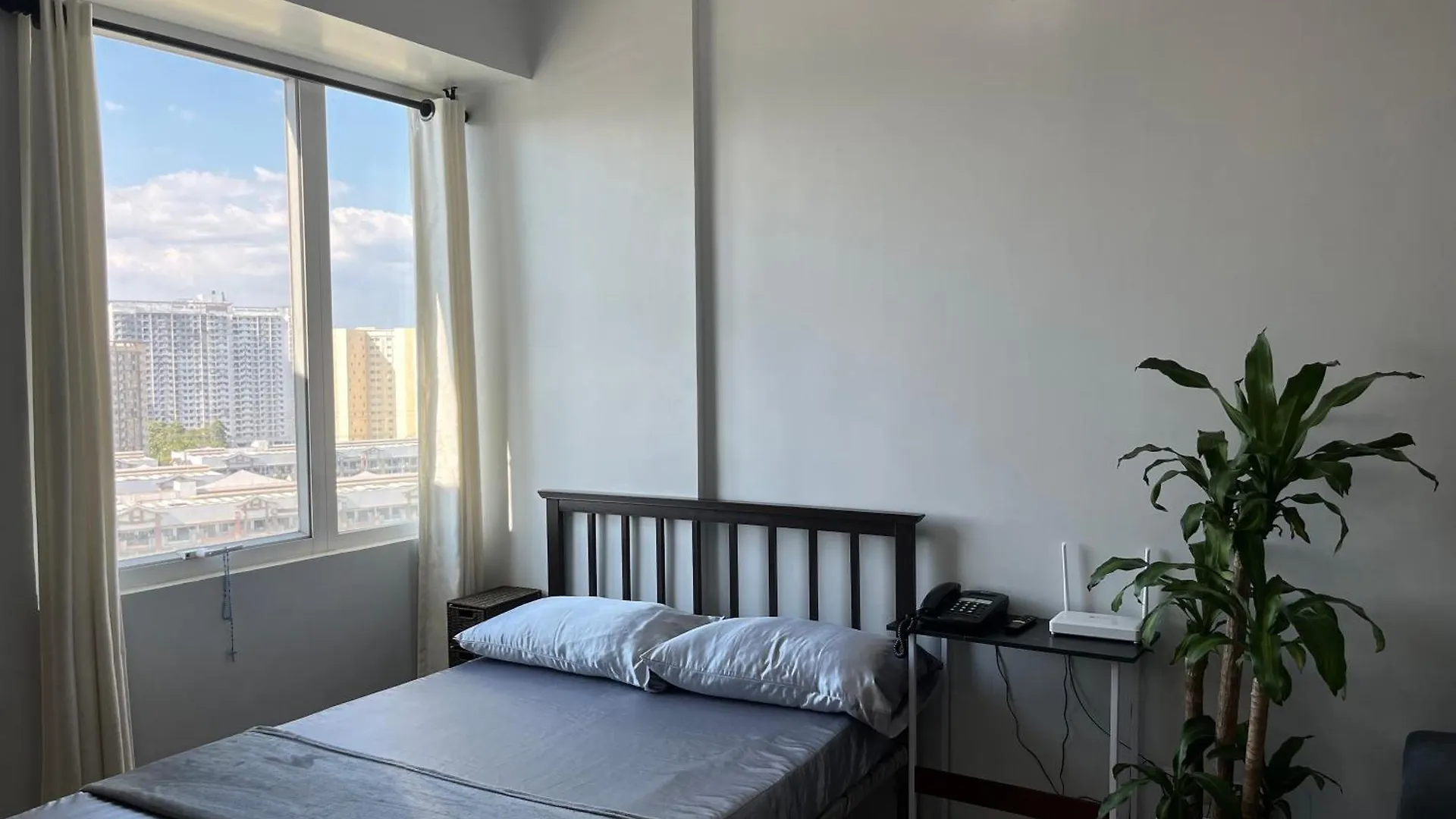 Studio Getaway In Alabang At Anuva Residences Taguig 0*,  Philippines